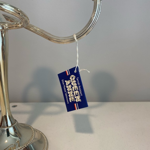 Queen Anne Sliver Plated Handleholder - Picture 3 of 6